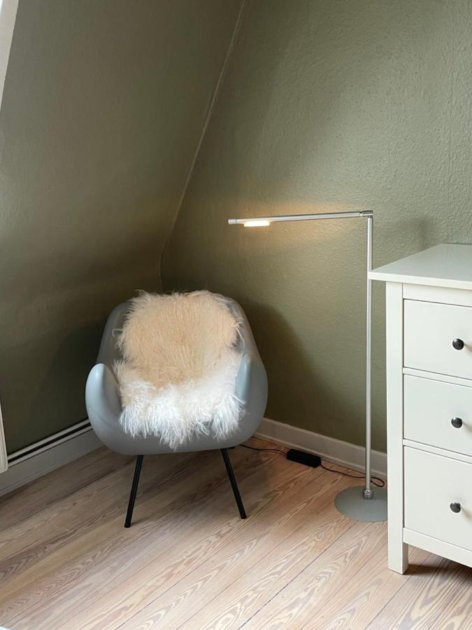 Schoene Grosse 4 Zimmer-Altbauwohnung Kiel Ngoại thất bức ảnh